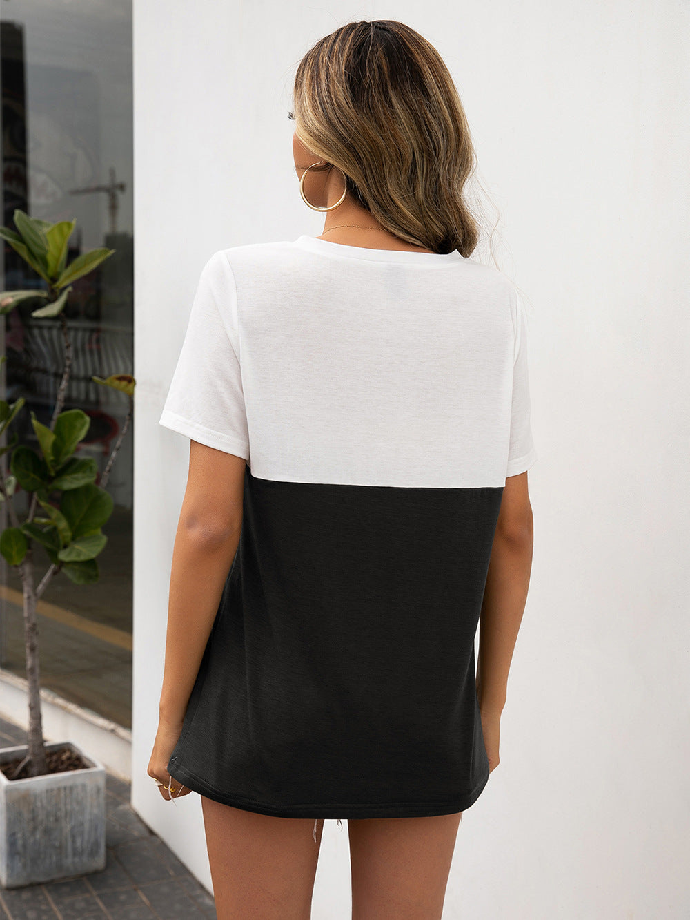 Ivy Lane Color Block V-Neck Short Sleeve Tee
