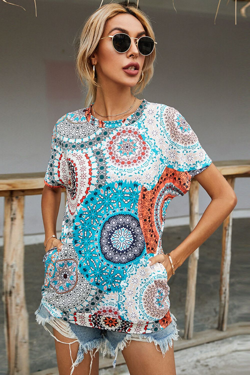 Shiny Printed Round Neck Short Sleeve Tee