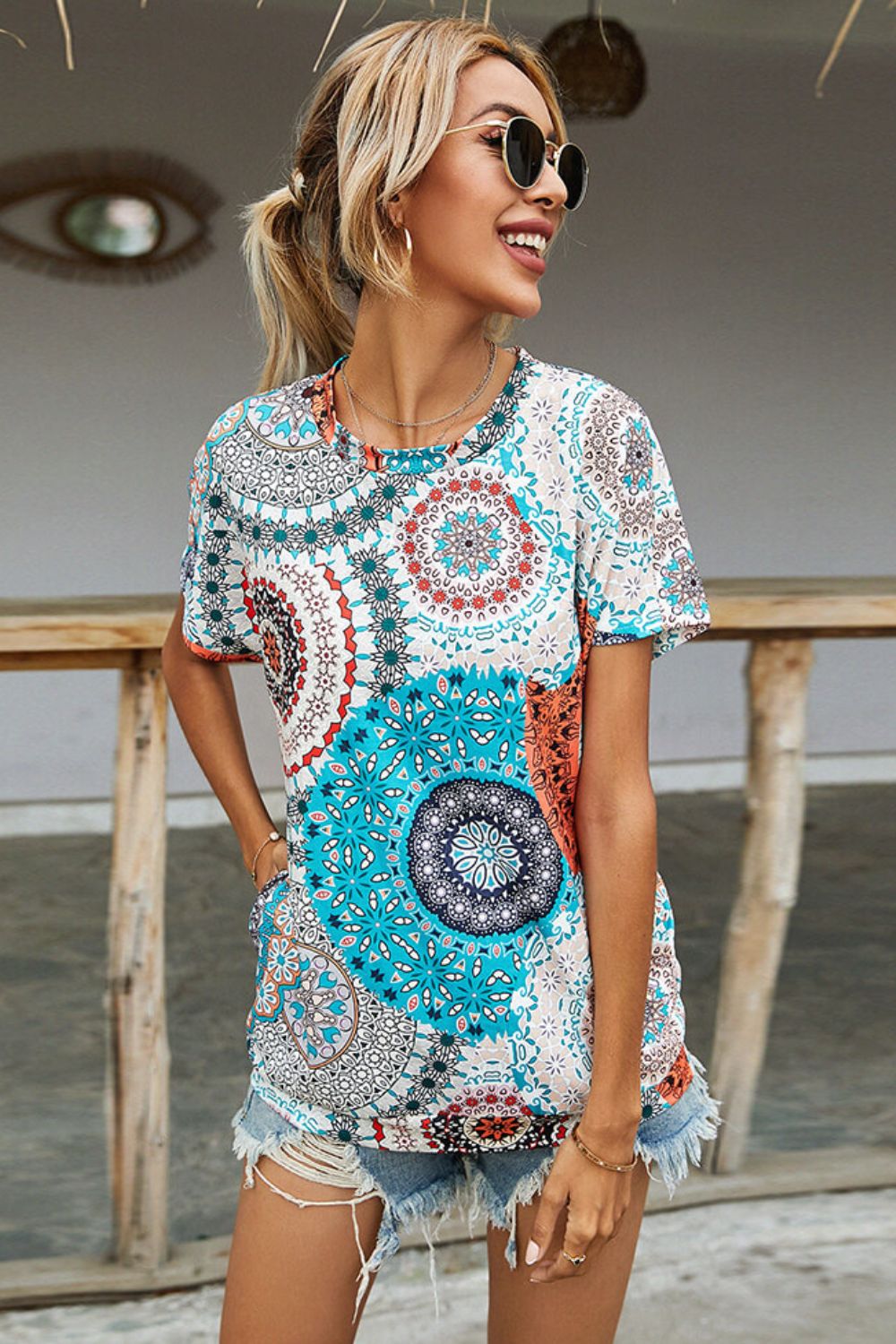 Shiny Printed Round Neck Short Sleeve Tee