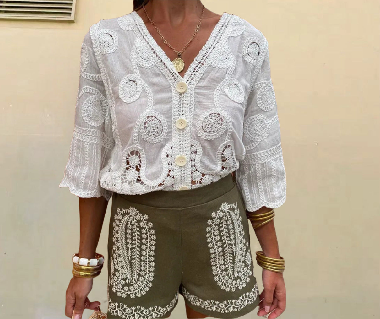 Fashion Sweet V-neck Single Breasted Loose T-shirt